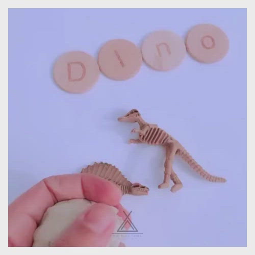 Dinosaur party bags party favours Sensory play set Kinetic sand play kits birthday party bags Dinosaur theme party bags